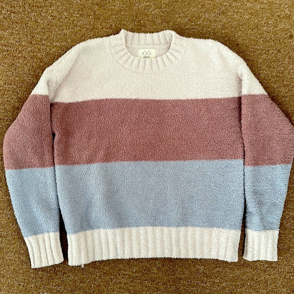 Women’s sweater